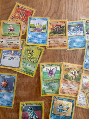 Pokémon - 71 Bulk kaarten - Various sets, Hobby en Vrije tijd, Verzamelkaartspellen | Pokémon, Nieuw