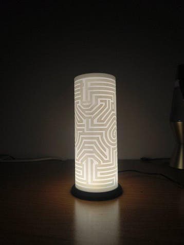 Designed by Brillab - Tafellamp - Het Doolhof - PLA