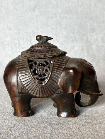 Wierookbrander - Brons - Olifant, lotus