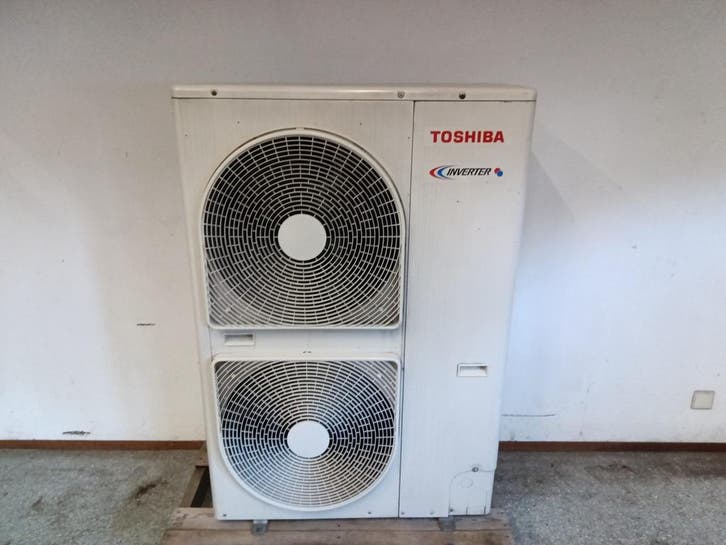 Toshiba Airco buitenunit - RAV-SP1102AT-E - 10,0kW, Elektronische apparatuur, Koelkasten en IJskasten
