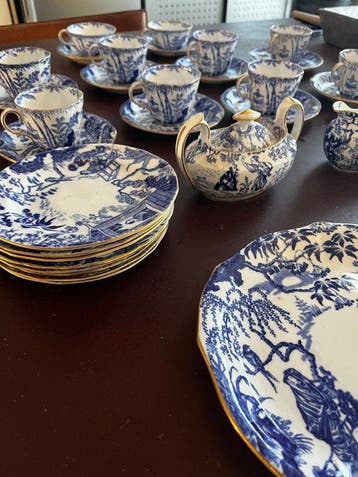 Royal Crown Derby - Service à thé - Porcelaine - Mikado
