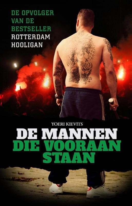 De mannen die vooraan staan 9789089752741 Yoeri Kievits, Livres, Loisirs & Temps libre, Envoi