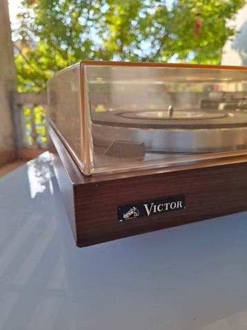 Victor - JL-B37R - 100 volt Platenspeler, Nieuw