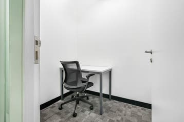 Werkplek-membership in The Office Operators Brussels Airport, Verzenden