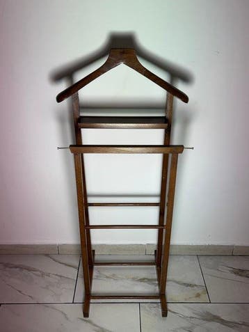 Fratelli Reguitti - Valet - Valet de chambre italien