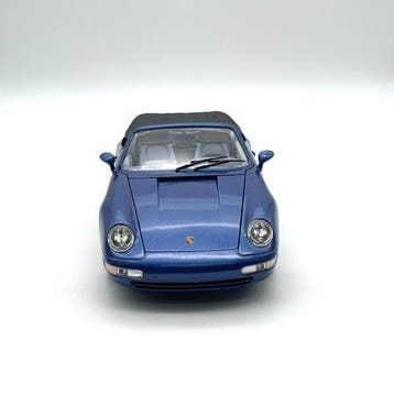 Bburago 1:18 - Modelauto - Porsche 911 Carrera Cabriolet -, Nieuw