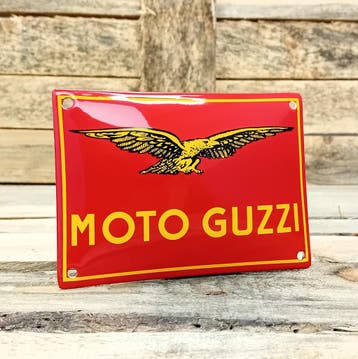 Moto Guzzi, Verzenden