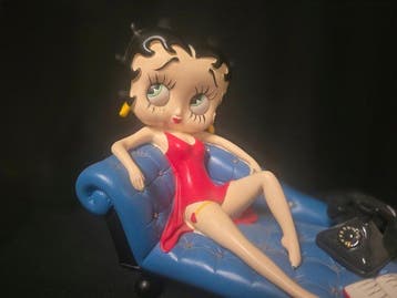 King Features Syndicate - Beeldje - Betty Boop on Blue