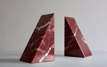 Formaminima - Boekensteunen (2) - Rosso Levanto, Antiek en Kunst