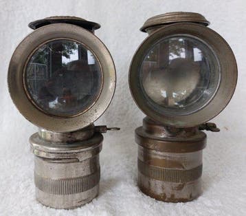 Twee antieke carbid fietslampen – Solar & Correll Lamp Co. –, Antiek en Kunst