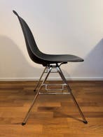Vitra - Charles Eames - Stoel - DSS - Polypropyleen