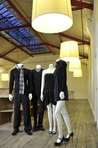 *TIP*  gruppo corso mannequins, Articles professionnels, Aménagement de Bureau & Magasin | Commerce & Inventaire, Enlèvement ou Envoi