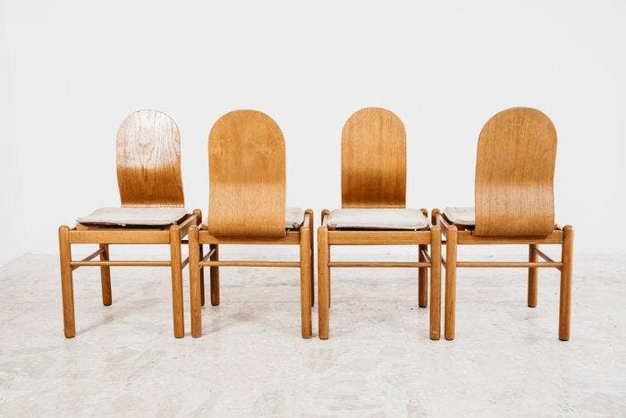 jysk - Stoel (4) - Hout, Antiek en Kunst, Antiek | Meubels | Stoelen en Sofa's