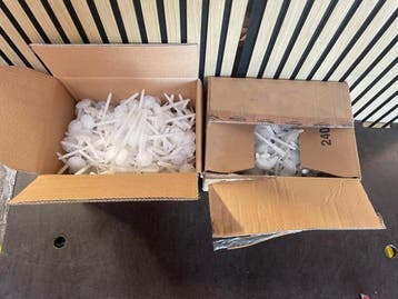 Veiling - Partij Fischer DE 68 Isolatiepluggen Wit – 400 s, Nieuw