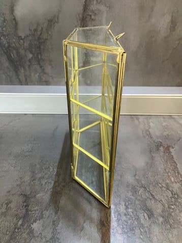 Vitrinekast - Glas en messing