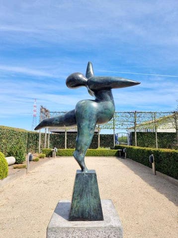 Sculpture, A modernist Ballerina - 70 cm - Bronze, Antiek en Kunst