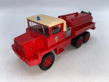 Solido 1:50 - Model vrachtwagen (10) - Brandweerlieden –