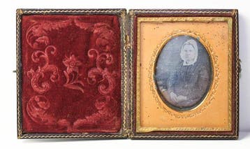Ältere Frau, Daguerreotypie, USA, Etui, 8x9,5cm, coloriert -