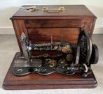 Singer Fiddlebase - 12 Ottoman pattern Machine à coudre -