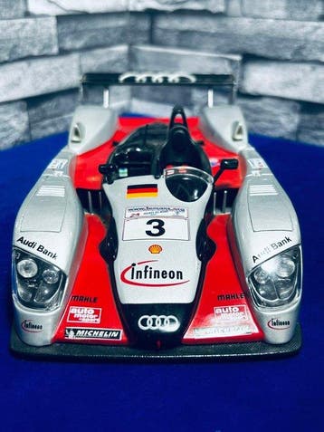 Maisto 1:18 - Model raceauto - Infineon Audi R8 Le Mans 2002, Nieuw