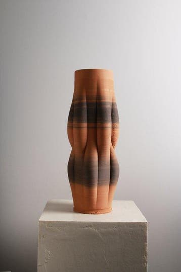 Ionela Bellato - Vase - Faïence - Stratoforma, Antiquités & Art