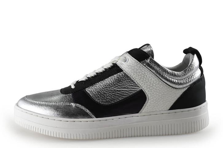 Maruti Sneakers in maat 42 Zilver, Kleding | Dames, Schoenen, Overige kleuren, Zo goed als nieuw, Sneakers, Verzenden