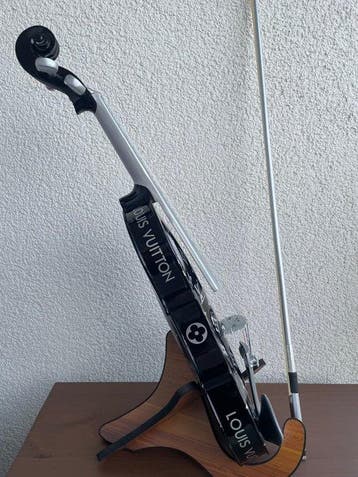 J.Reinhardt - Custom Louis Vuitton Violin - Noir & Silver