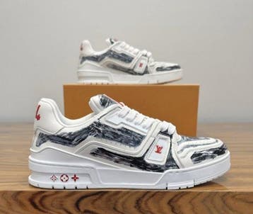 Louis Vuitton - LV Trainer - Sneakers - Maat: EU 42