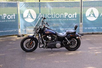 Veiling: Motor Harley-Davidson DYNA STREET BOB Benzine 2012, Motoren