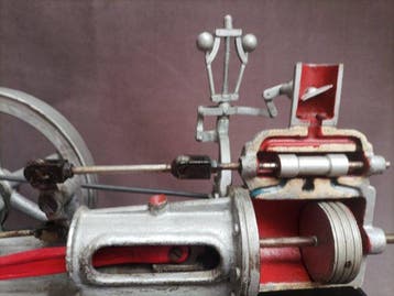 Onderwijs/demonstratiemodel - Model van een viertaktmotor