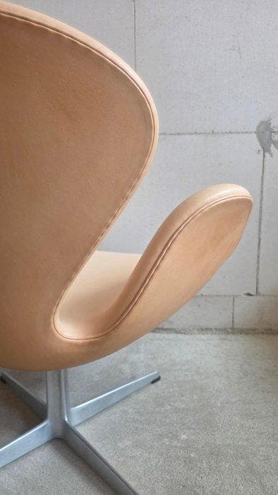 Fritz Hansen - Arne Jacobsen - Fauteuil - Chaise cygne -, Antiek en Kunst, Kunst | Designobjecten