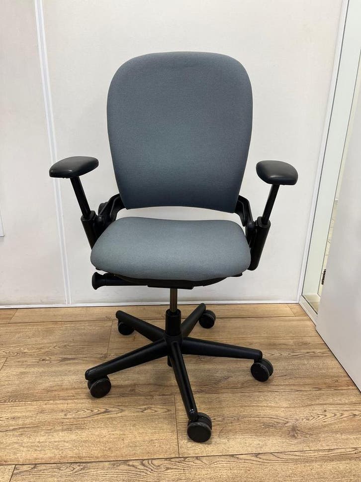 Refurbished Steelcase Leap Bureaustoel - Hoge Kwaliteit, Maison & Meubles, Chaises de bureau, Envoi