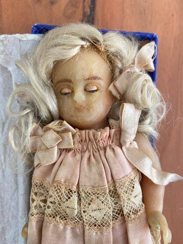 Unknown Manufacturer - Pop - Wax Doll