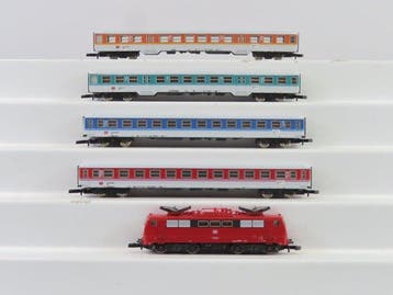 Märklin Z - 8111 - Ensemble de train (1) - Lot de 5 éléments