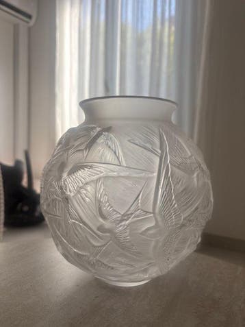 Lalique - Vase - Hirondelles - Cristal, Antiquités & Art