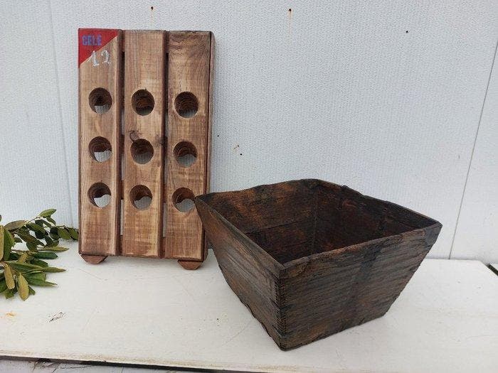 Porte-bouteilles (2) - Bois - bac à raisins -, Antiquités & Art, Curiosités & Brocante