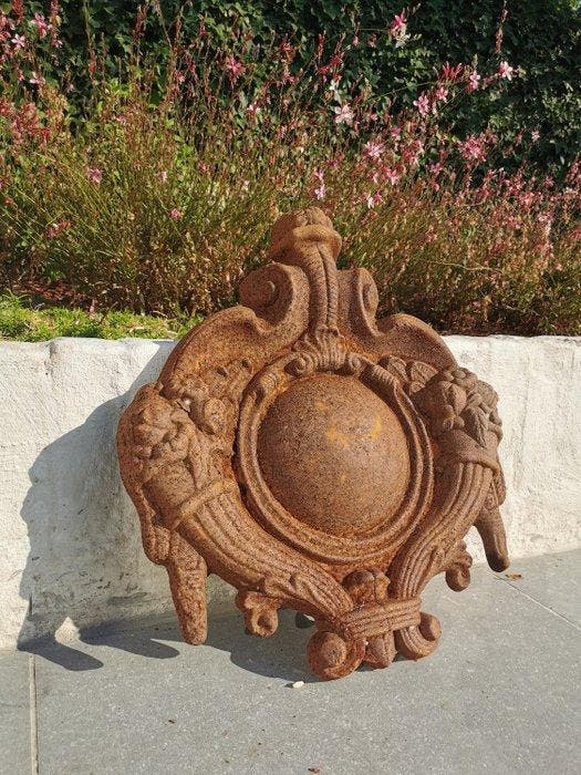 Wanddecoratie - Shield with Cornucopia, Antiek en Kunst, Curiosa en Brocante