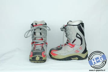 Refurbished - Snowboardschoenen - Deeluxe - 24MP/38EU, Ophalen of Verzenden, Schoenen