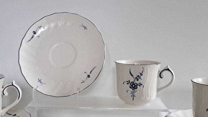 Villeroy & Boch - Koffie- en theeservies (12) - Alt, Antiek en Kunst, Antiek | Meubels | Tafels
