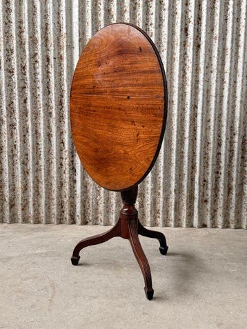 Bijzettafel - tilttop, tilt top, tripod, klaptafel - Mahonie, Antiek en Kunst