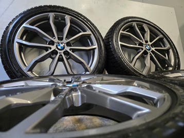 BMW 1 serie F40 F40 2 serie 18 inch Winterbanden 711M velgen, Autos : Pièces & Accessoires, Verzenden, Banden en Velgen