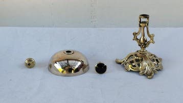 Sonnette dappel - Quadrille - Verre pourpre - France