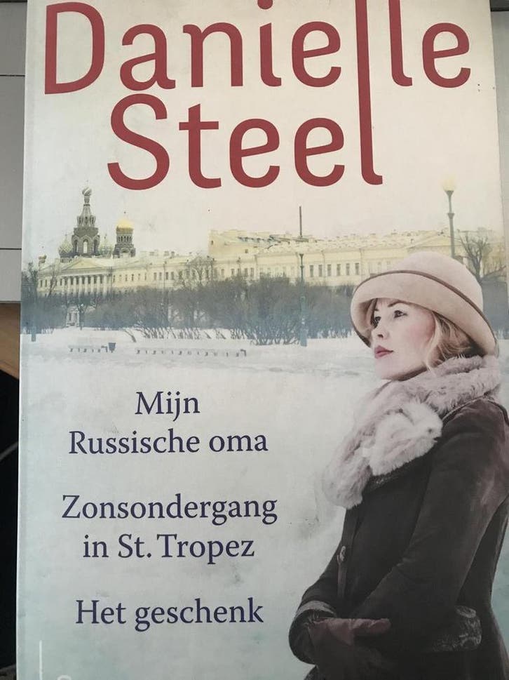 Omnibus - Mijn Russische oma, Zonsondergang in St Tropez,, Livres, Romans, Envoi