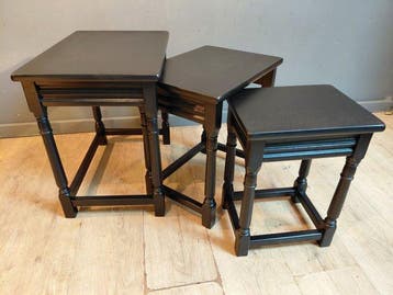 Set bijzettafels - Hout - Nesttafels