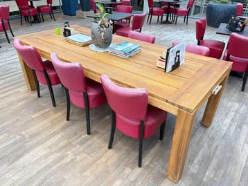 Houten tafel 240 cm