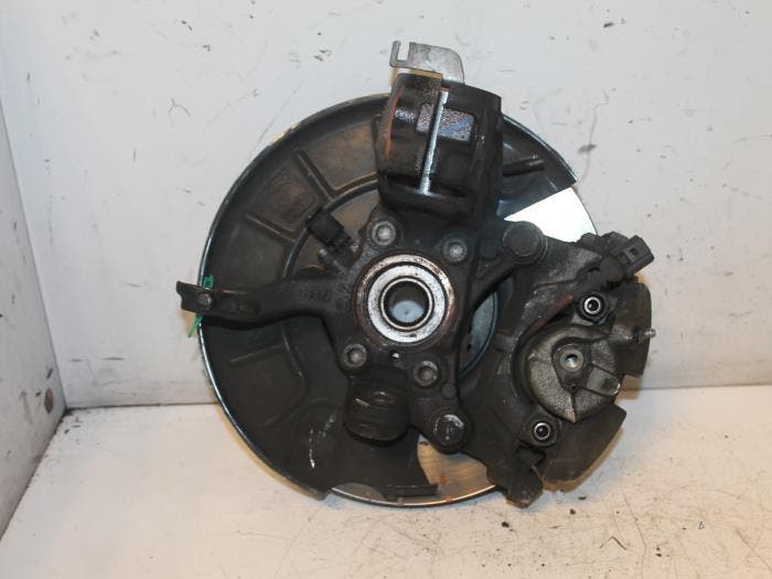 Fusee links-voor Volkswagen Touran O89411, Auto-onderdelen, Ophanging en Onderstel