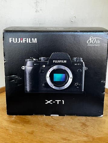 Fuji X-T1 systeemcamera body – getest – met draagriem en