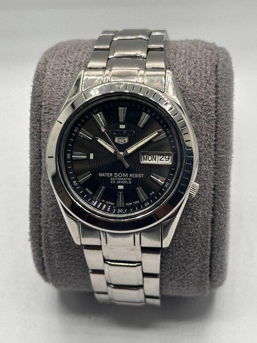 Seiko - Seiko 5 Automatic Day-Date - Zonder minimumprijs -, Bijoux, Sacs & Beauté, Montres | Anciennes | Antiquités