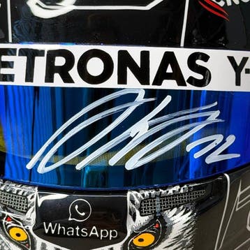 Mercedes - 1/2 Helmet Special Livery Japan Suzuka 2026 -, Collections