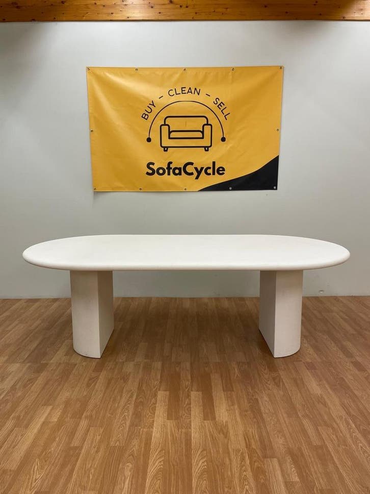 Gloednieuwe ovale mortex tafel met betonlook – Levering, Maison & Meubles, Tables | Tables à manger, Enlèvement ou Envoi